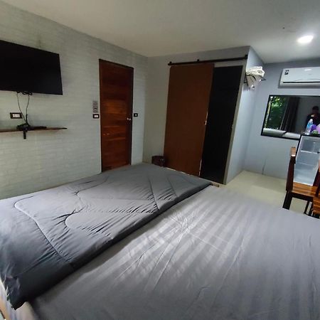 สกายวิวรีสอร์ท ชัยนาท Exterior photo
